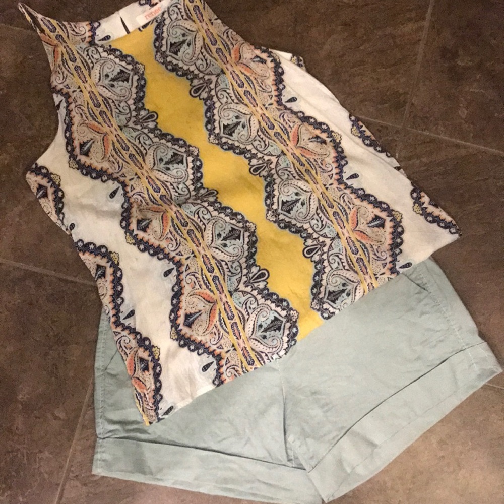 Ladies shorts